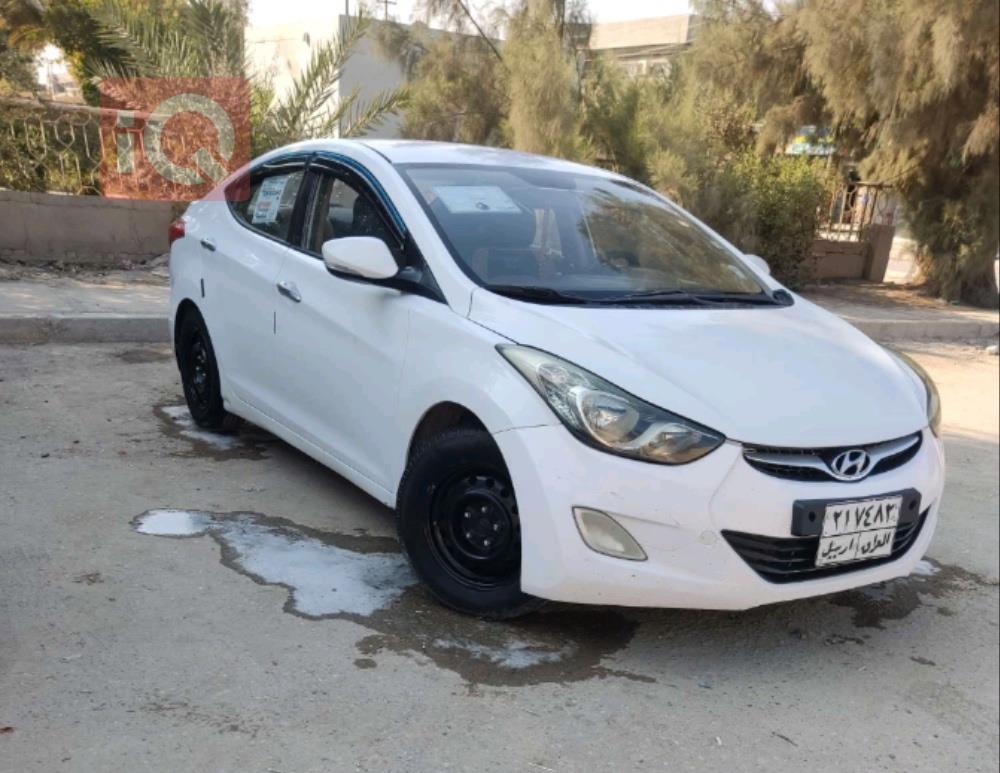 هیوندای ئەلەنترا